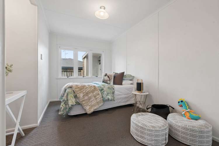 75 Clevedon Road Papakura_13