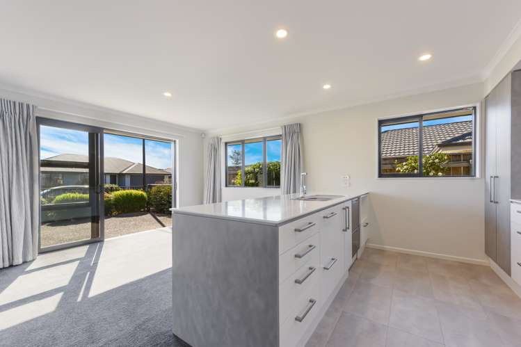 37 Malone Crescent Richmond_6