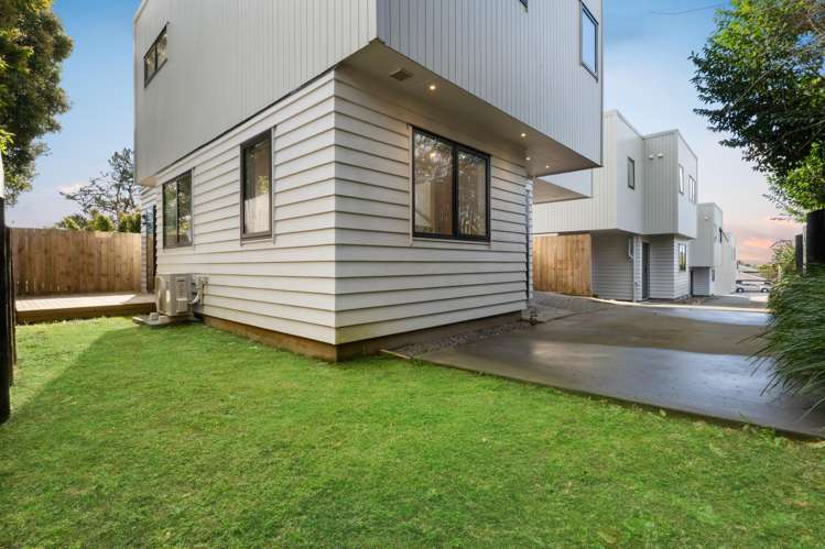 22E Aorangi Place Birkenhead_1
