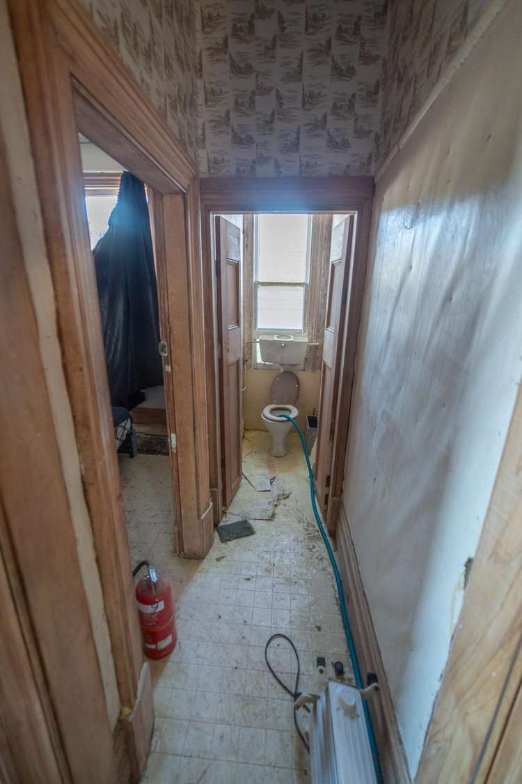 12 Gore Street Bluff_23