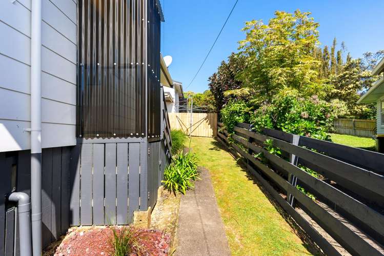 72 Vodanovich Road Te Atatu South_14