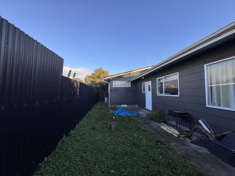 8 Lynley Crescent_3