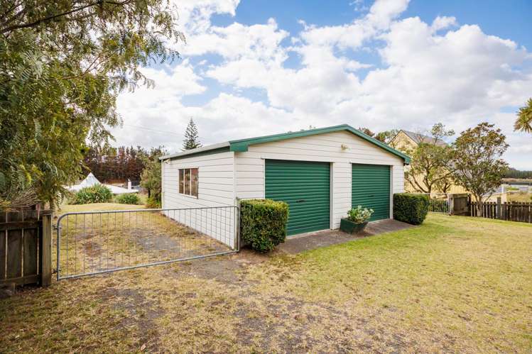 111 Koputara Road Himatangi Beach_30