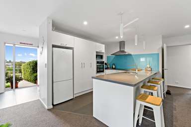 8 Pyne Crescent_1