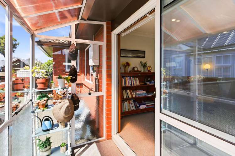 20 Albert Street St Clair_15