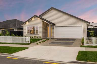 371 Te Taruna Drive_1