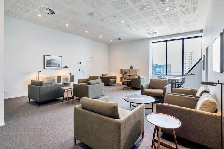 1607/10 Commerce Street City Centre_24