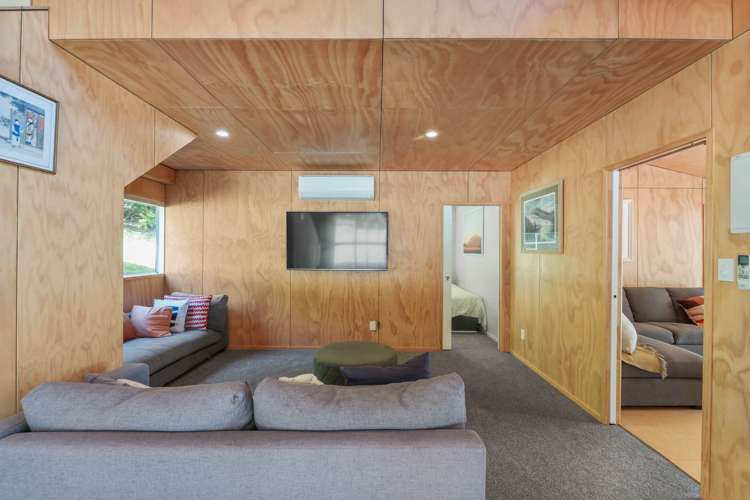 2515 Kenepuru Road Kenepuru Sounds_9