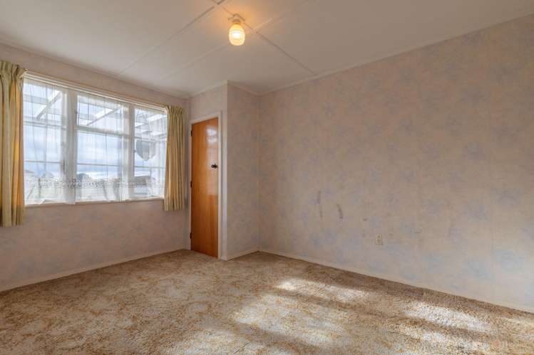 28 Forth Street Marchwiel_14