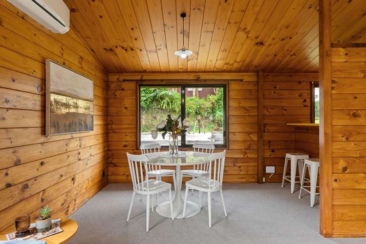 19 John Witton  Drive Crofton Downs_7