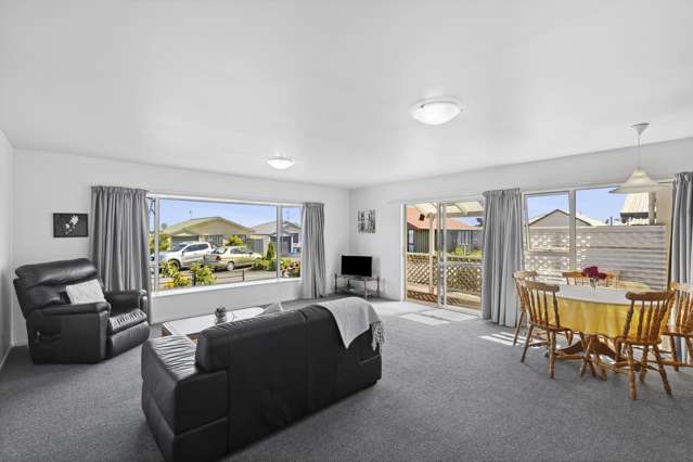 2 Fernlea Rise Richmond_2
