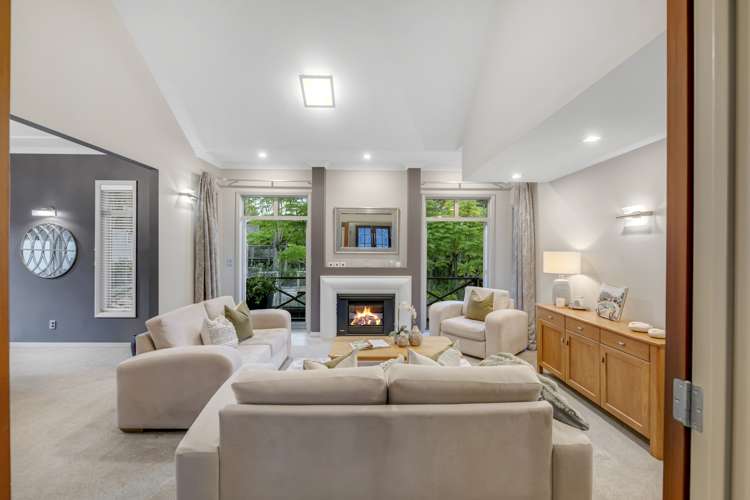 3a Seymour Road Mellons Bay_14