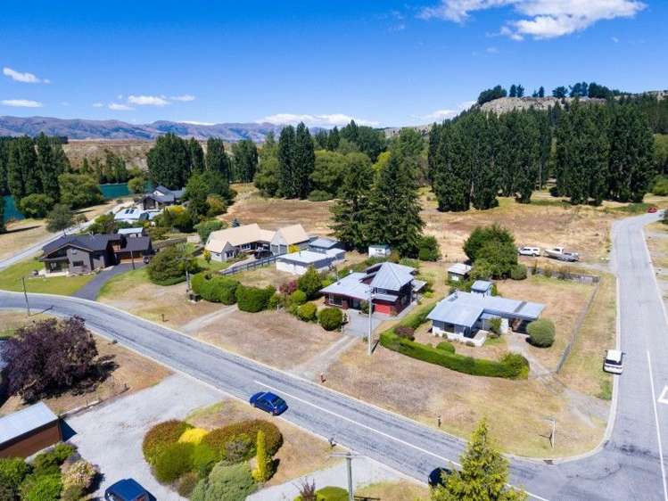 62 Kingston Street Albert Town_16