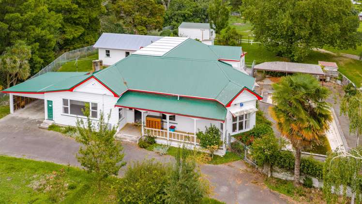 58, 58a 58b White Road_0