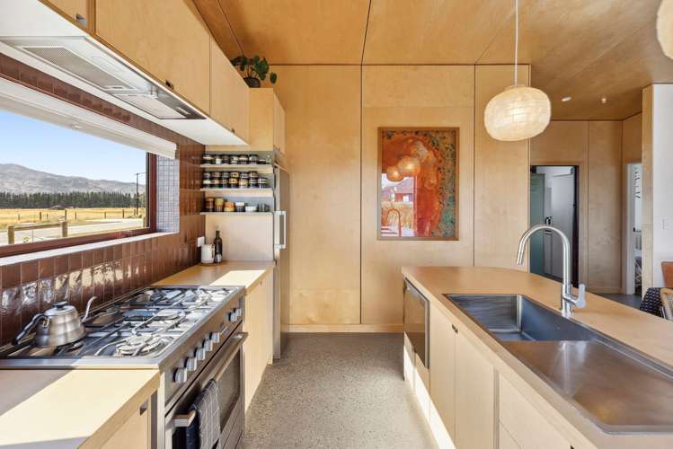 91 Lost Burn Road Lake Hawea_5