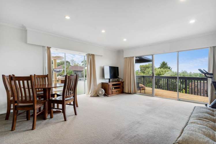 2/10 Sherie Place Howick_5