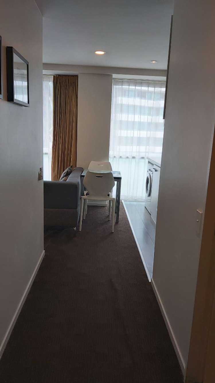 1406/10 Waterloo Quadrant Auckland Central_6
