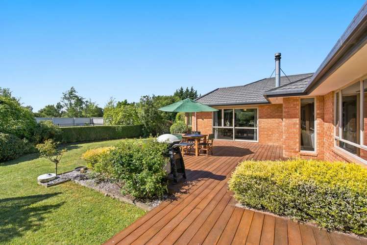 195 Lawford Road West Melton_21