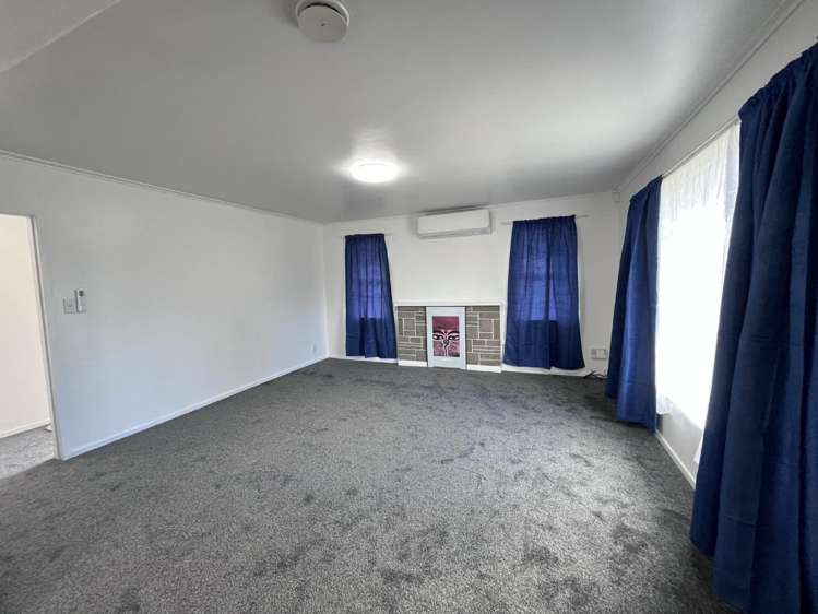 79 Cobham Crescent_0