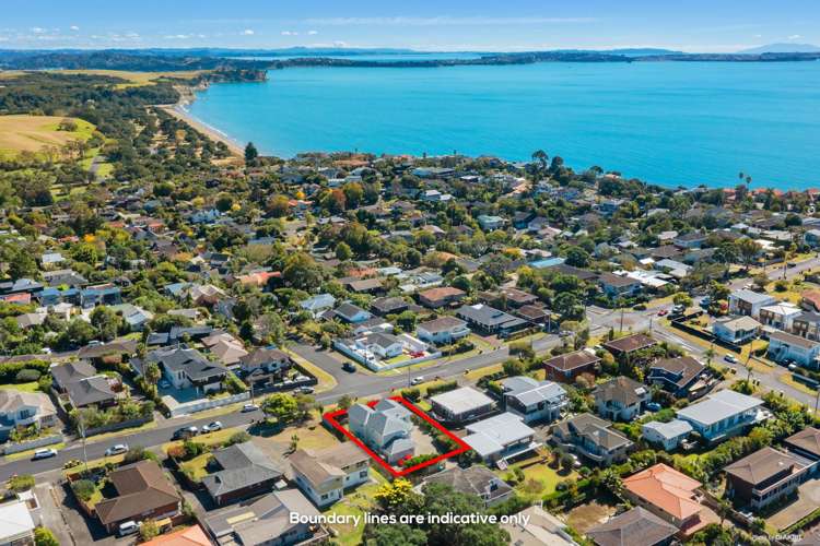 1/19 Toroa Street Torbay_3