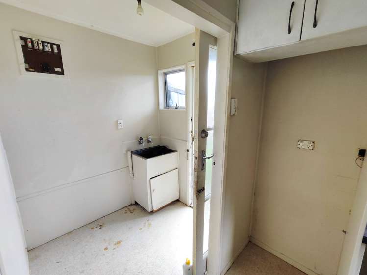 2/60b Swanson Road Henderson_18