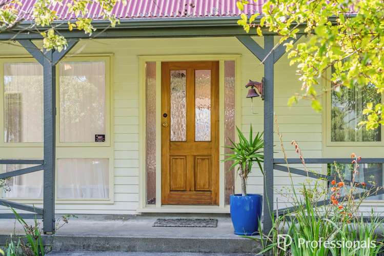 3 McEnroe Grove Naenae_1