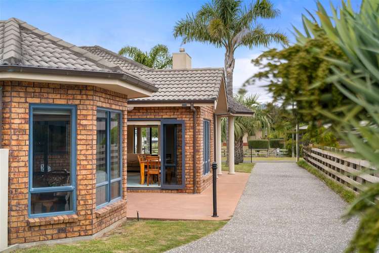 214 Leander Road Whangamata_6