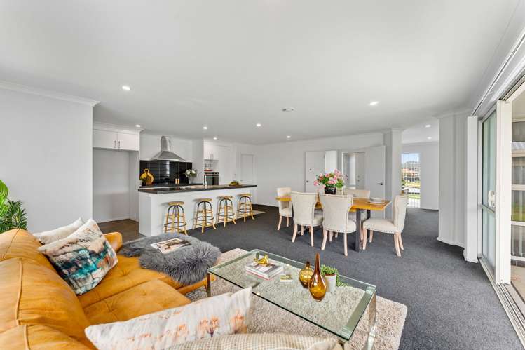 6 Dumas Place Rosehill_10