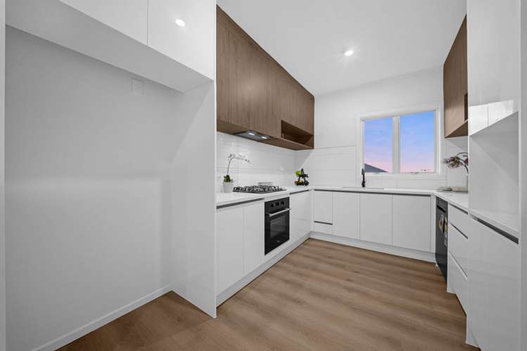72 Don Buck Road Massey_20