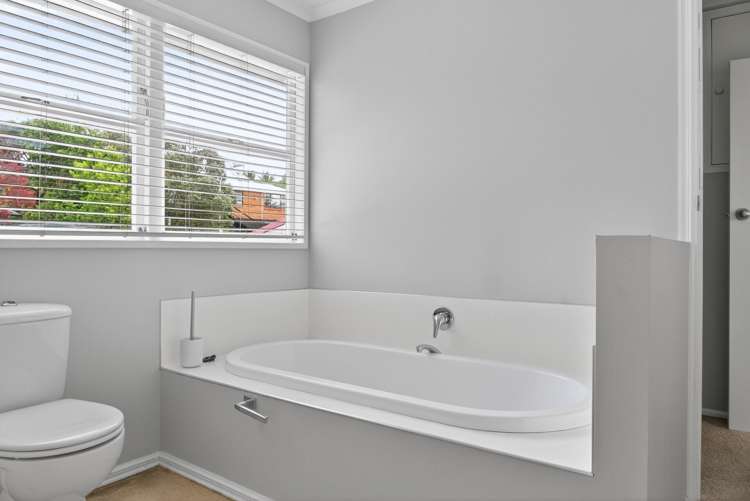 25 Glenn Terrace Otumoetai_8