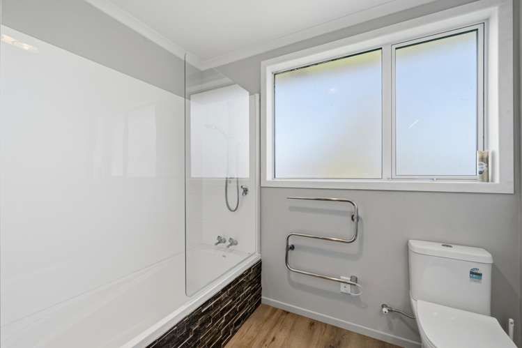 6 Rothesay Place Rockdale_19