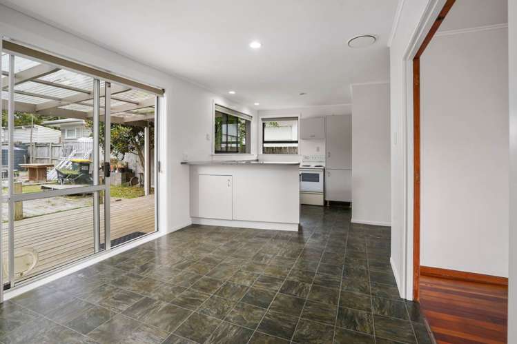 3 Waione Avenue Te Atatu Peninsula_2