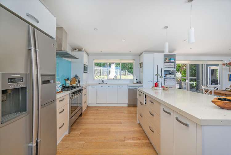 102 Tangiora Avenue Whangapoua_10