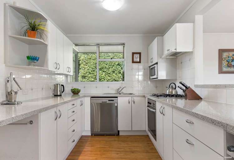 38 Halsey Drive Lynfield_7