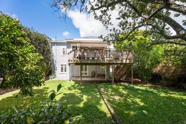 35 Lawrence Street_3