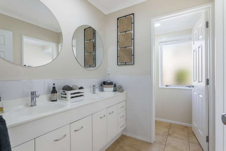 39 Moyrus Crescent East Tamaki Heights_20