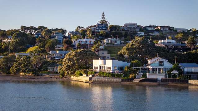 78 Wallis Street Raglan_3