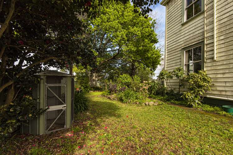 23 Station Road Kamo_20