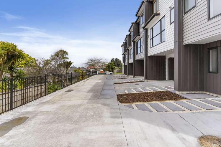 8D Howe Street Howick_17