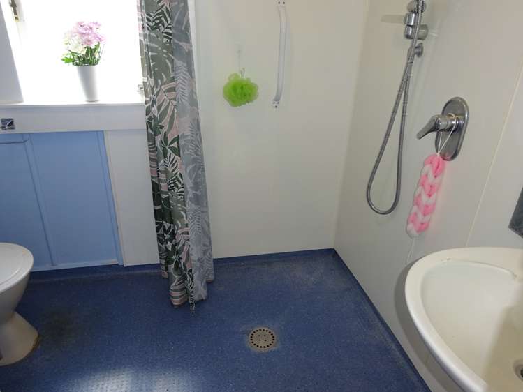 23 Ruanui Street Himatangi Beach_12