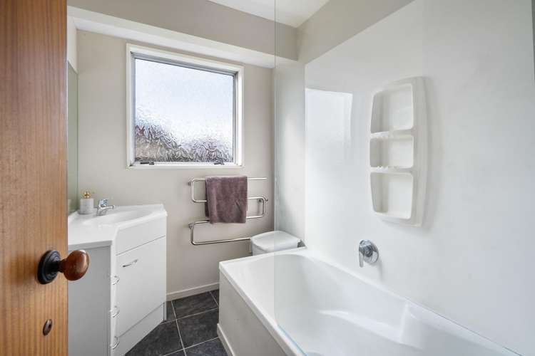 55 Kuaka Crescent Bromley_8