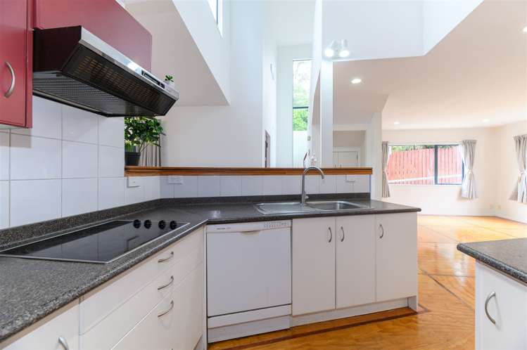 111a Rosier Road Glen Eden_5