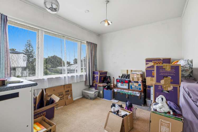 48 Youngs Road Papakura_15