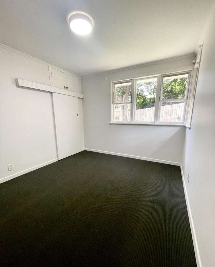 1/9a Dornwell Road Three Kings_3