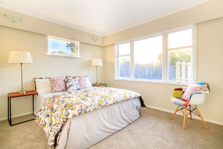 46 Waipani Road Te Atatu Peninsula_11