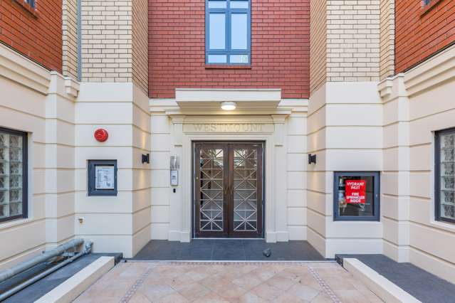 Westmount Apartment 2 Bedroom Plus Carpark