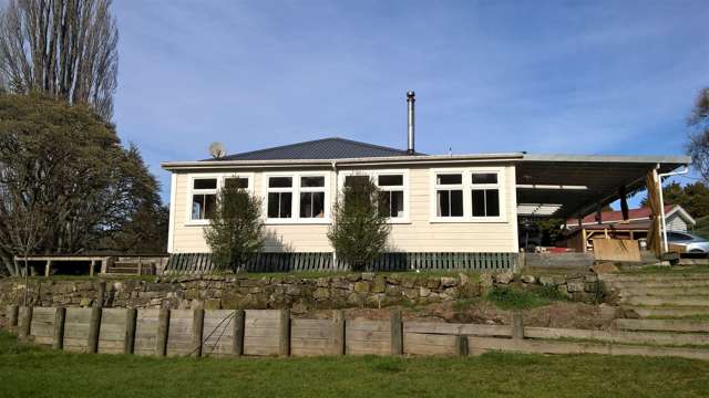 51 Valley Road Manunui_1