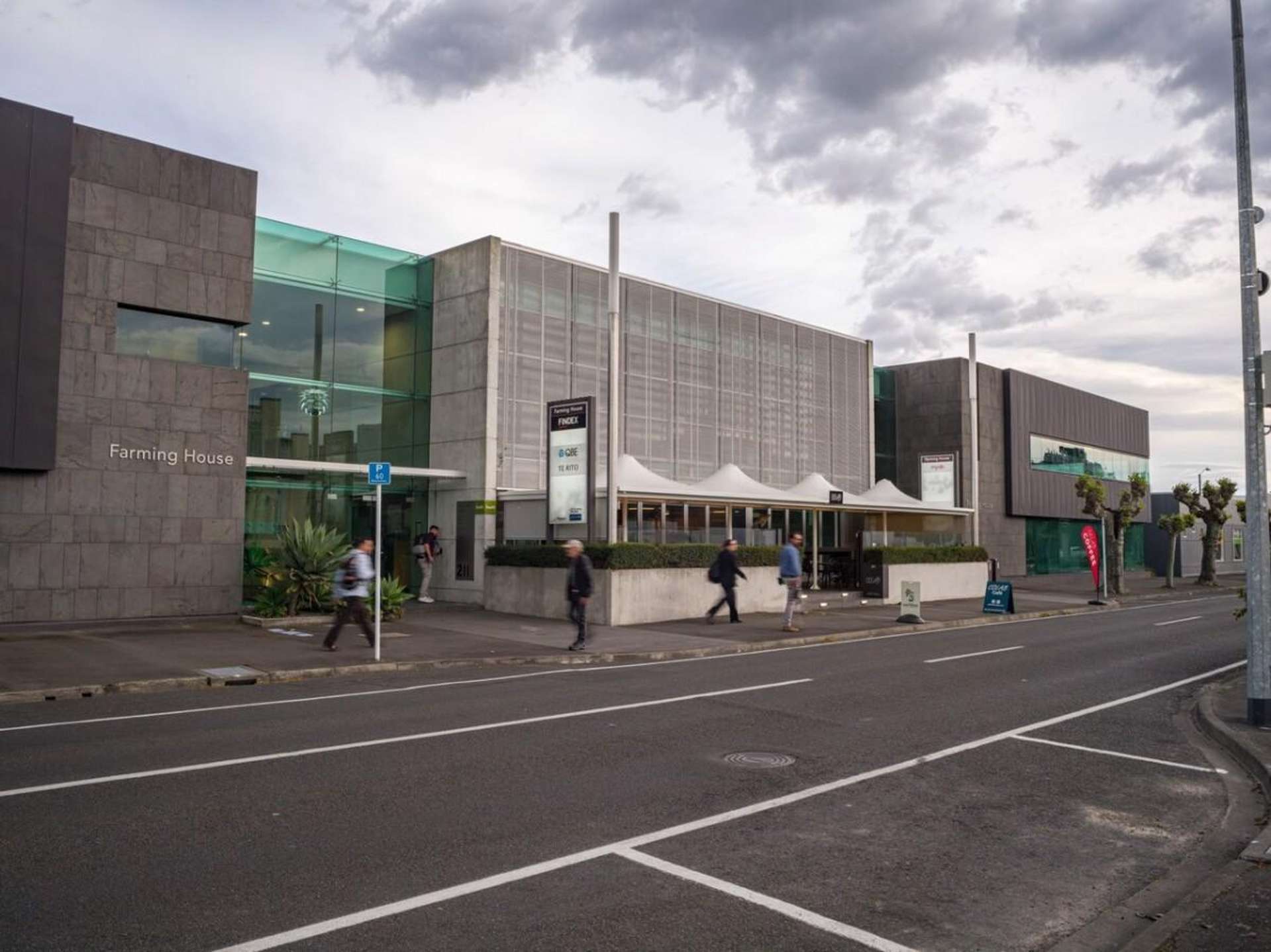 211 Market Street South Hastings Central_0