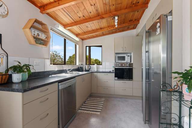 25 Tikorangi Place Morningside_1