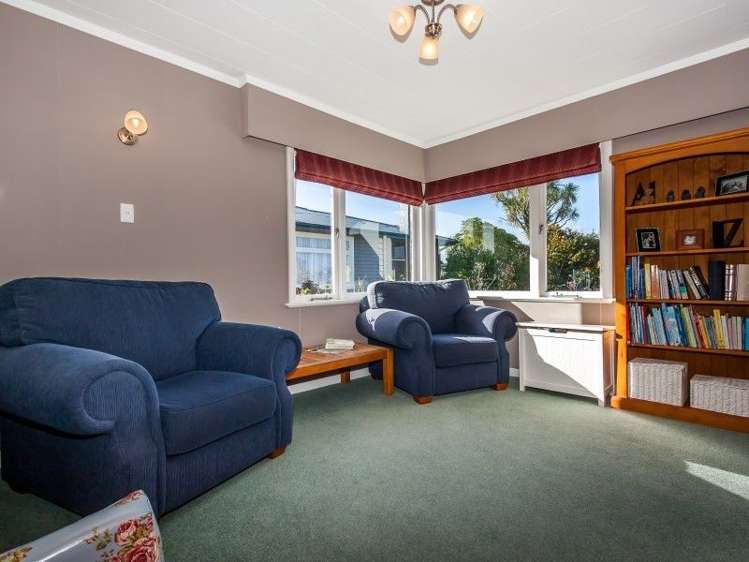 9 Belvedere Crescent Takaro_8